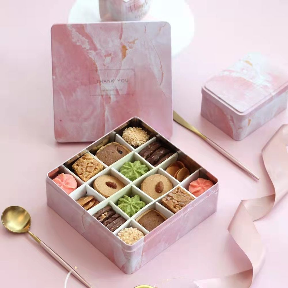 Why cookies need to be packed in metal cookie tins?